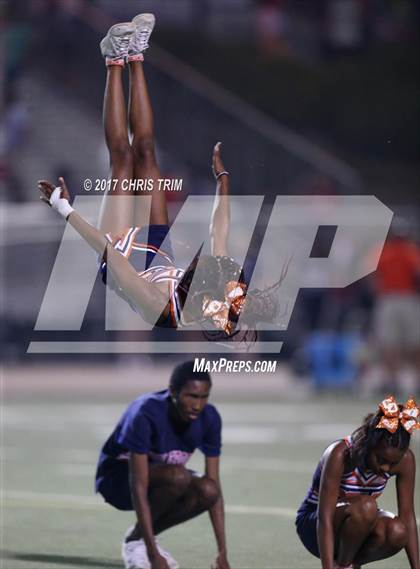 Thumbnail 2 in Pleasant Grove vs. Cosumnes Oaks photogallery.