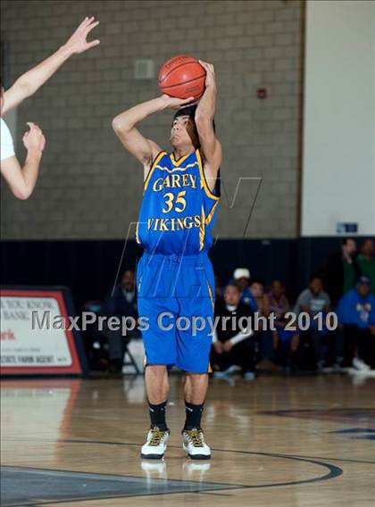 Thumbnail 1 in Garey vs. Glendora (MLK I Have A Dream Classic) photogallery.