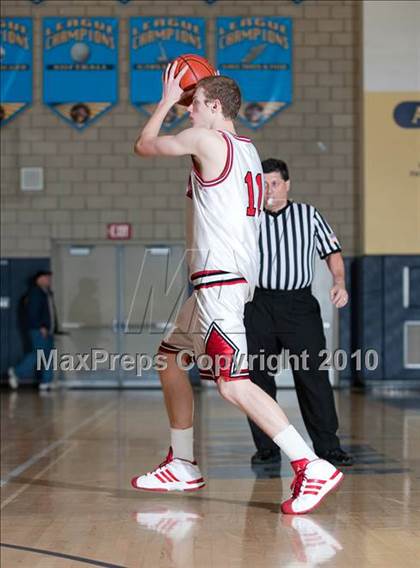 Thumbnail 2 in Garey vs. Glendora (MLK I Have A Dream Classic) photogallery.