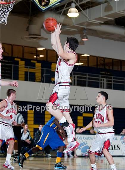 Thumbnail 1 in Garey vs. Glendora (MLK I Have A Dream Classic) photogallery.
