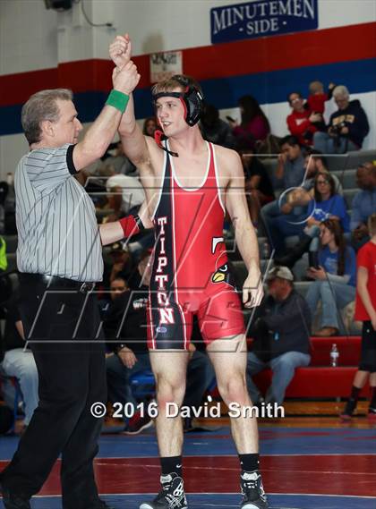 Thumbnail 1 in Tipton vs Trenton (Tom Hayes Dual Tournament) photogallery.