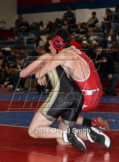 Thumbnail 2 in Tipton vs Trenton (Tom Hayes Dual Tournament) photogallery.