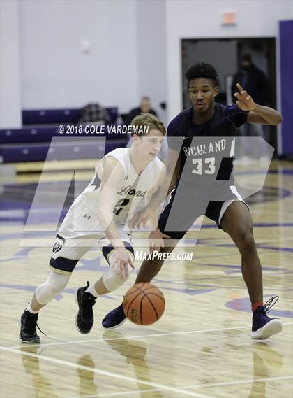 Thumbnail 2 in Grace Prep vs Richland (Spring Creek Holiday Invitational) photogallery.