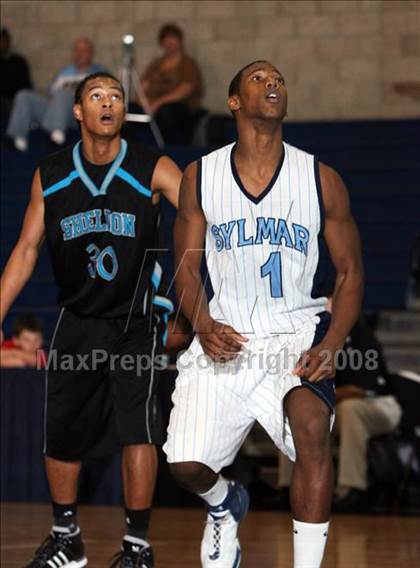 Thumbnail 3 in Sylmar vs Sheldon (Mission Prep Christmas Classic) photogallery.