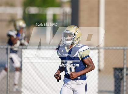 Thumbnail 1 in Drew vs Lithonia (Scrimmage) photogallery.