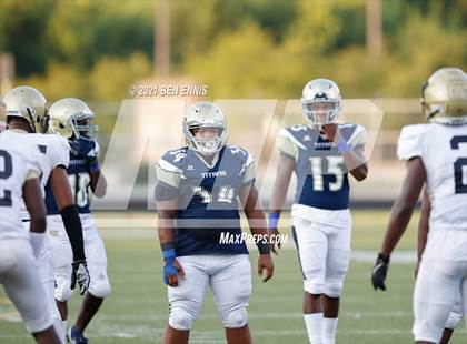 Thumbnail 3 in Drew vs Lithonia (Scrimmage) photogallery.