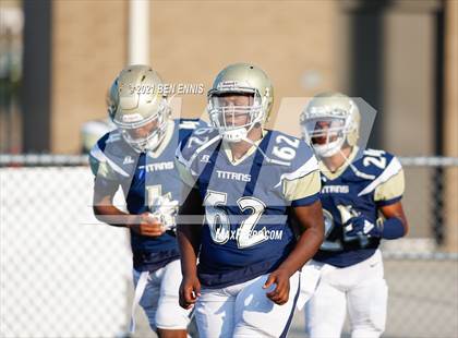 Thumbnail 2 in Drew vs Lithonia (Scrimmage) photogallery.