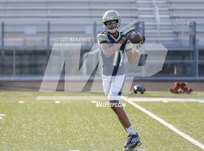 Thumbnail 3 in Drew vs Lithonia (Scrimmage) photogallery.