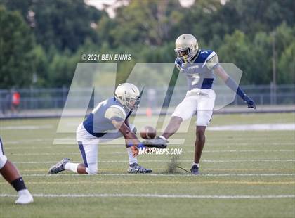 Thumbnail 3 in Drew vs Lithonia (Scrimmage) photogallery.