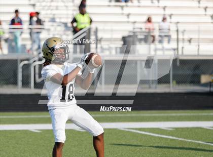 Thumbnail 1 in Drew vs Lithonia (Scrimmage) photogallery.