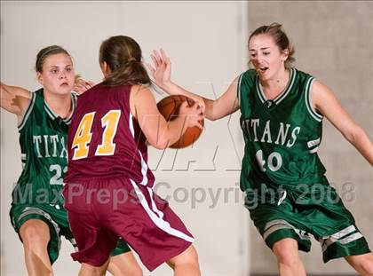 Thumbnail 2 in Torrey Pines vs. Poway (Bronco Invitational) photogallery.