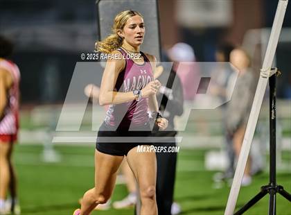 Thumbnail 2 in CCISD Ruben C Jordan Relays (3200M) photogallery.