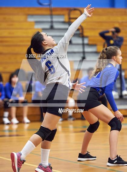 Thumbnail 3 in Stanton @ Ribault photogallery.