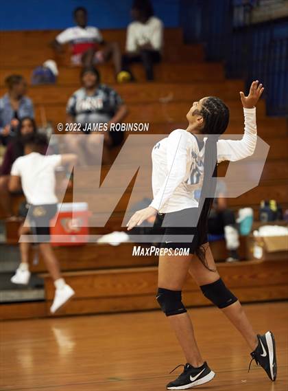 Thumbnail 1 in Stanton @ Ribault photogallery.