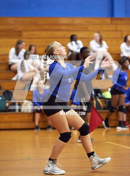 Thumbnail 3 in Stanton @ Ribault photogallery.