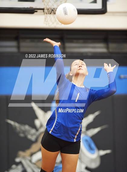Thumbnail 1 in Stanton @ Ribault photogallery.