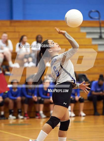 Thumbnail 2 in Stanton @ Ribault photogallery.