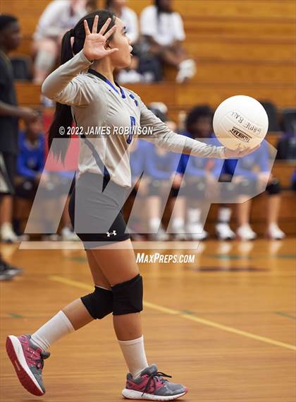 Thumbnail 1 in Stanton @ Ribault photogallery.