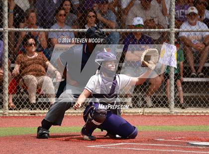 Thumbnail 3 in Opelousas Catholic vs. Catholic of Pointe Coupee (LHSAA DIV IV Select Final) photogallery.