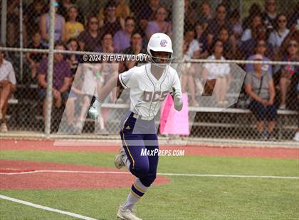 Thumbnail 3 in Opelousas Catholic vs. Catholic of Pointe Coupee (LHSAA DIV IV Select Final) photogallery.