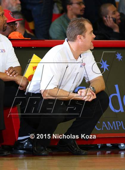Thumbnail 2 in Etiwanda vs. Bishop Gorman (Nike Extravaganza) photogallery.