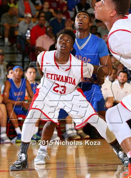 Thumbnail 2 in Etiwanda vs. Bishop Gorman (Nike Extravaganza) photogallery.