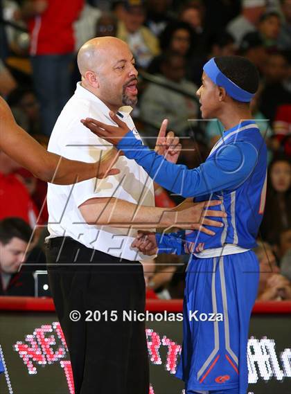 Thumbnail 3 in Etiwanda vs. Bishop Gorman (Nike Extravaganza) photogallery.