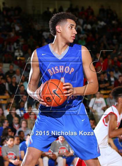 Thumbnail 1 in Etiwanda vs. Bishop Gorman (Nike Extravaganza) photogallery.