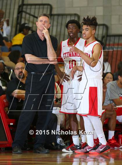 Thumbnail 1 in Etiwanda vs. Bishop Gorman (Nike Extravaganza) photogallery.