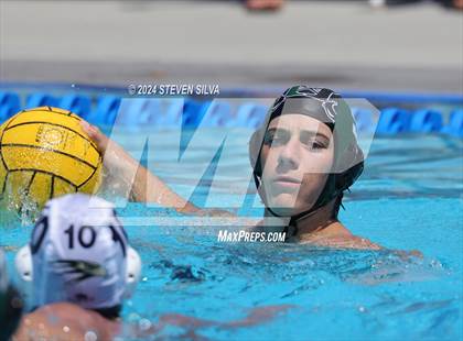 Thumbnail 3 in Del Norte vs. Oceanside (18th Annual Draz Memorial Classic) photogallery.