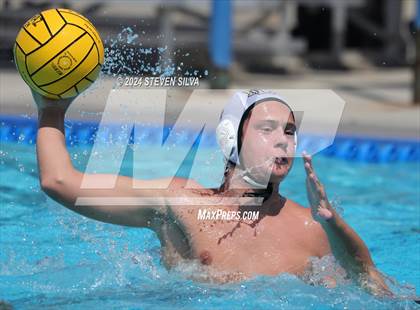 Thumbnail 2 in Del Norte vs. Oceanside (18th Annual Draz Memorial Classic) photogallery.