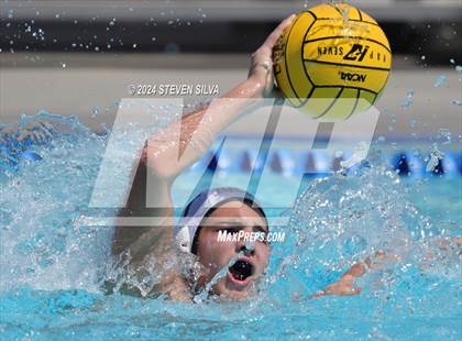 Thumbnail 3 in Del Norte vs. Oceanside (18th Annual Draz Memorial Classic) photogallery.