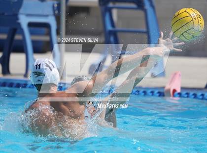 Thumbnail 2 in Del Norte vs. Oceanside (18th Annual Draz Memorial Classic) photogallery.