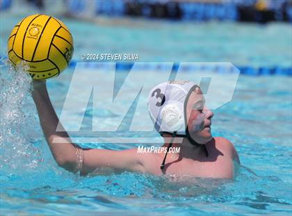 Thumbnail 3 in Del Norte vs. Oceanside (18th Annual Draz Memorial Classic) photogallery.