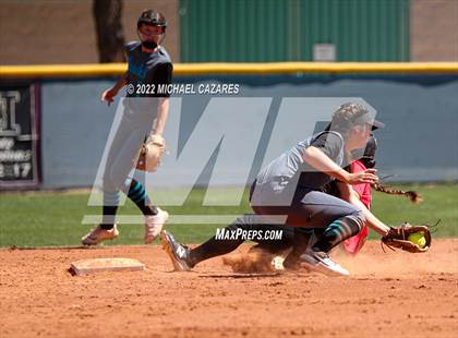 Thumbnail 2 in Highland vs. 'Iolani (Hamilton Softball Invitational) photogallery.