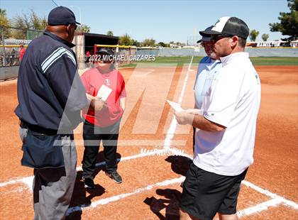 Thumbnail 1 in Highland vs. 'Iolani (Hamilton Softball Invitational) photogallery.