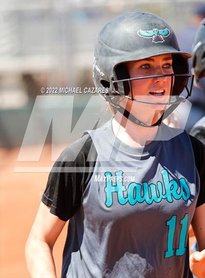 Thumbnail 2 in Highland vs. 'Iolani (Hamilton Softball Invitational) photogallery.