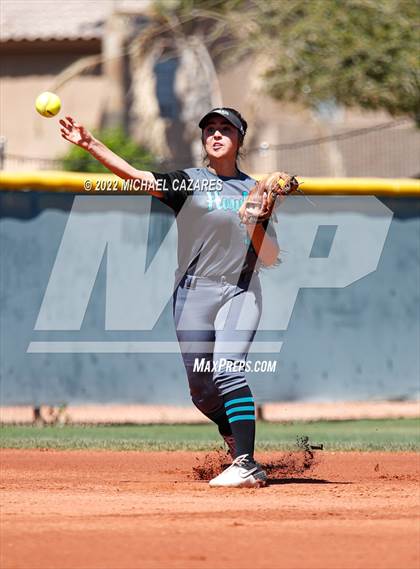 Thumbnail 1 in Highland vs. 'Iolani (Hamilton Softball Invitational) photogallery.