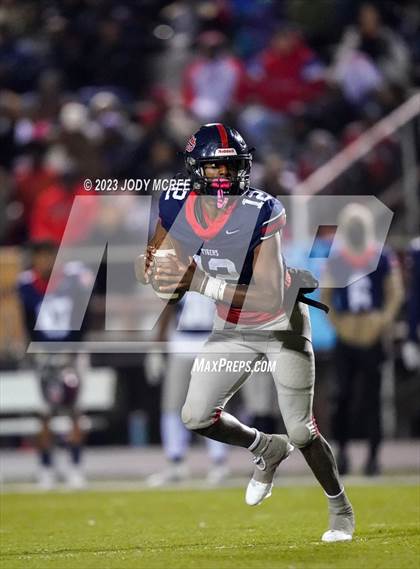 Thumbnail 3 in South Panola vs Grenada (MHSAA 6A Round 3) photogallery.