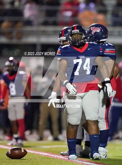 Thumbnail 3 in South Panola vs Grenada (MHSAA 6A Round 3) photogallery.