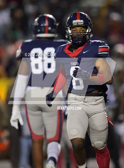 Thumbnail 3 in South Panola vs Grenada (MHSAA 6A Round 3) photogallery.