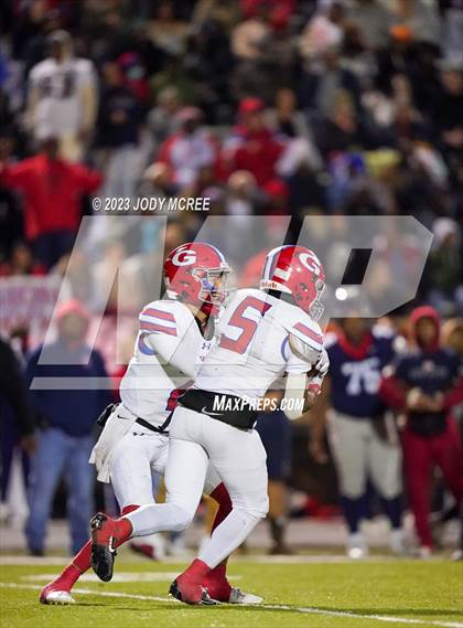 Thumbnail 3 in South Panola vs Grenada (MHSAA 6A Round 3) photogallery.