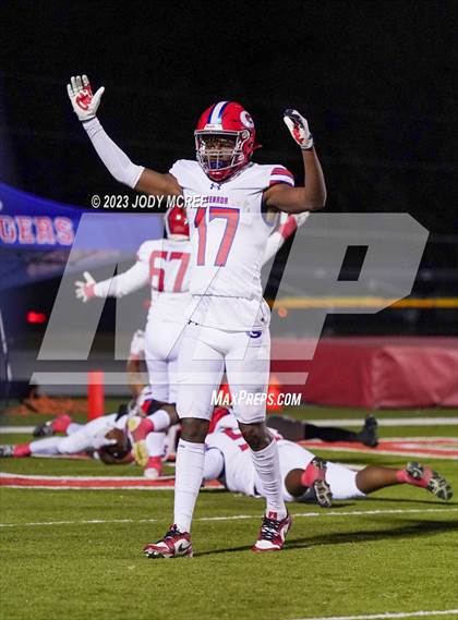 Thumbnail 1 in South Panola vs Grenada (MHSAA 6A Round 3) photogallery.