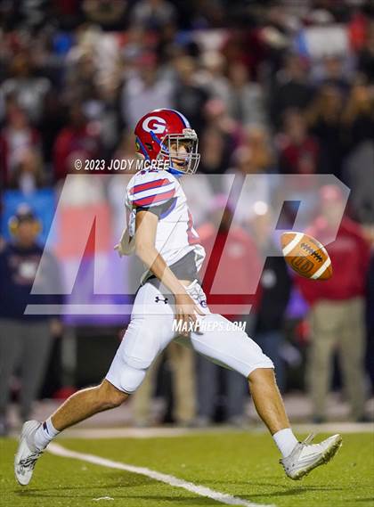 Thumbnail 2 in South Panola vs Grenada (MHSAA 6A Round 3) photogallery.