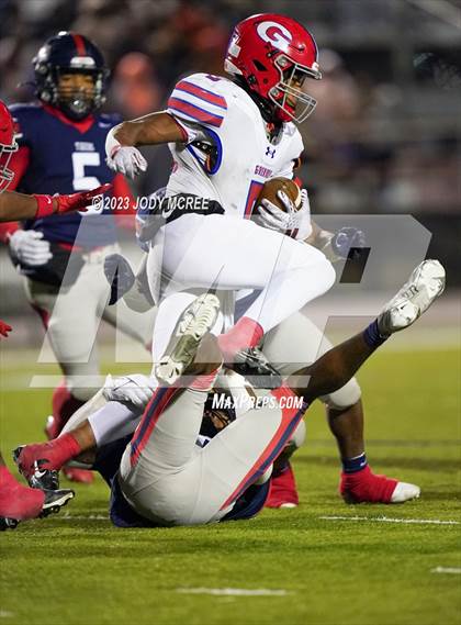 Thumbnail 3 in South Panola vs Grenada (MHSAA 6A Round 3) photogallery.