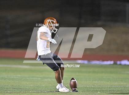 Thumbnail 1 in Hutto @ Vandegrift photogallery.