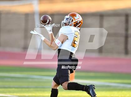 Thumbnail 2 in Hutto @ Vandegrift photogallery.