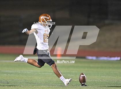 Thumbnail 3 in Hutto @ Vandegrift photogallery.