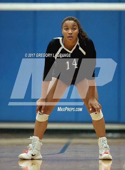 Thumbnail 2 in Guyer [John H.] vs Plano West photogallery.
