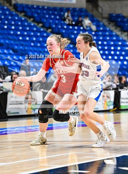 Thumbnail 2 in Holy Redeemer vs Dunmore (PIAA District 2 Class 3A Final) photogallery.